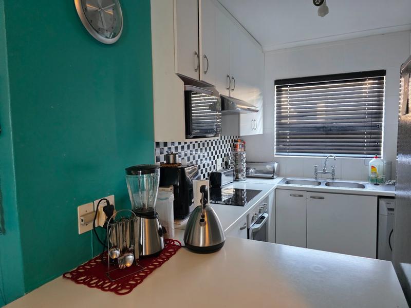 2 Bedroom Property for Sale in Townsend Estate Western Cape